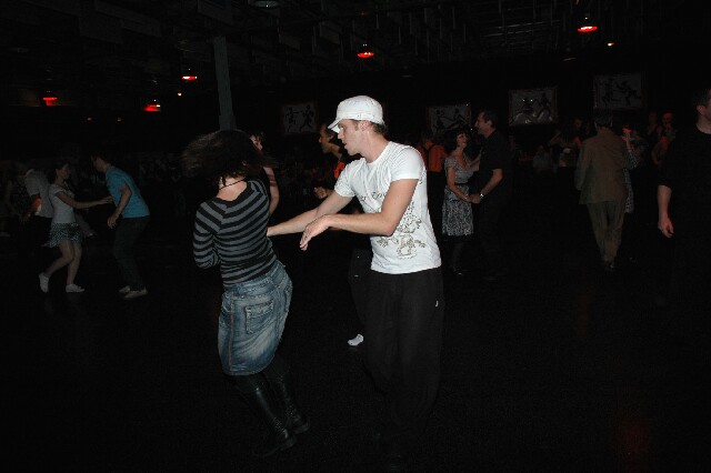 min 2007 11 10 fous swing 322